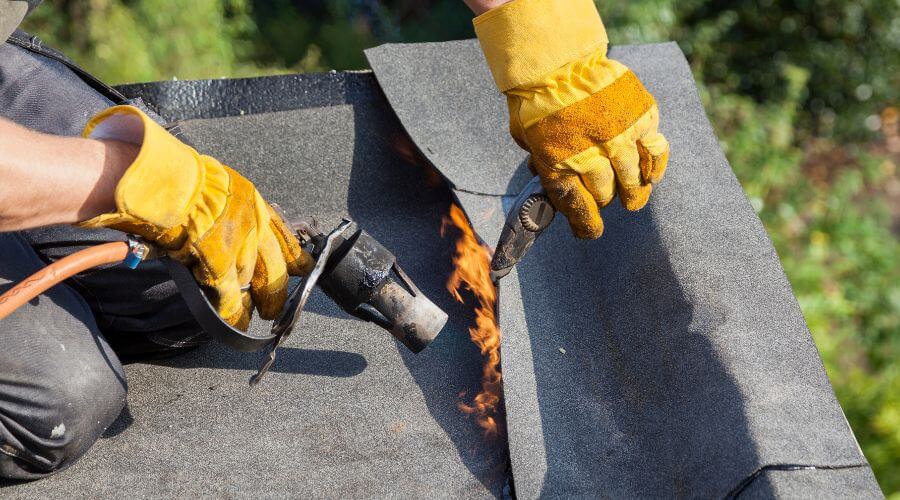 Professional gutter cleaning in South Sioux City, NE
